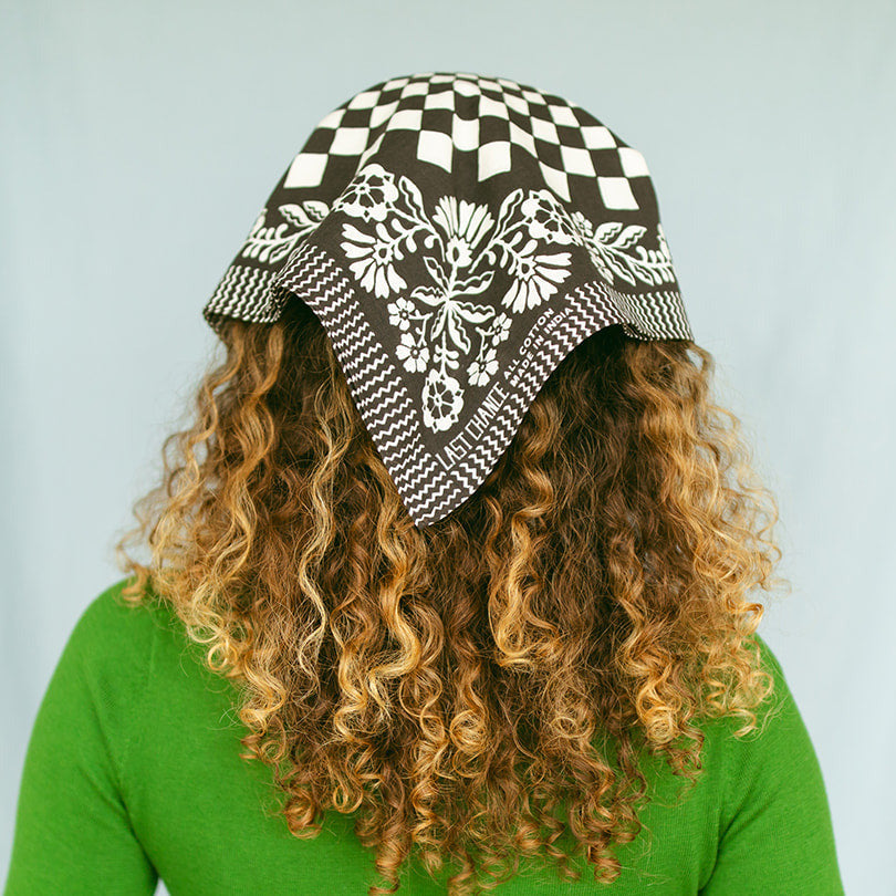 Cotton Sundial Bandana | Faded Black