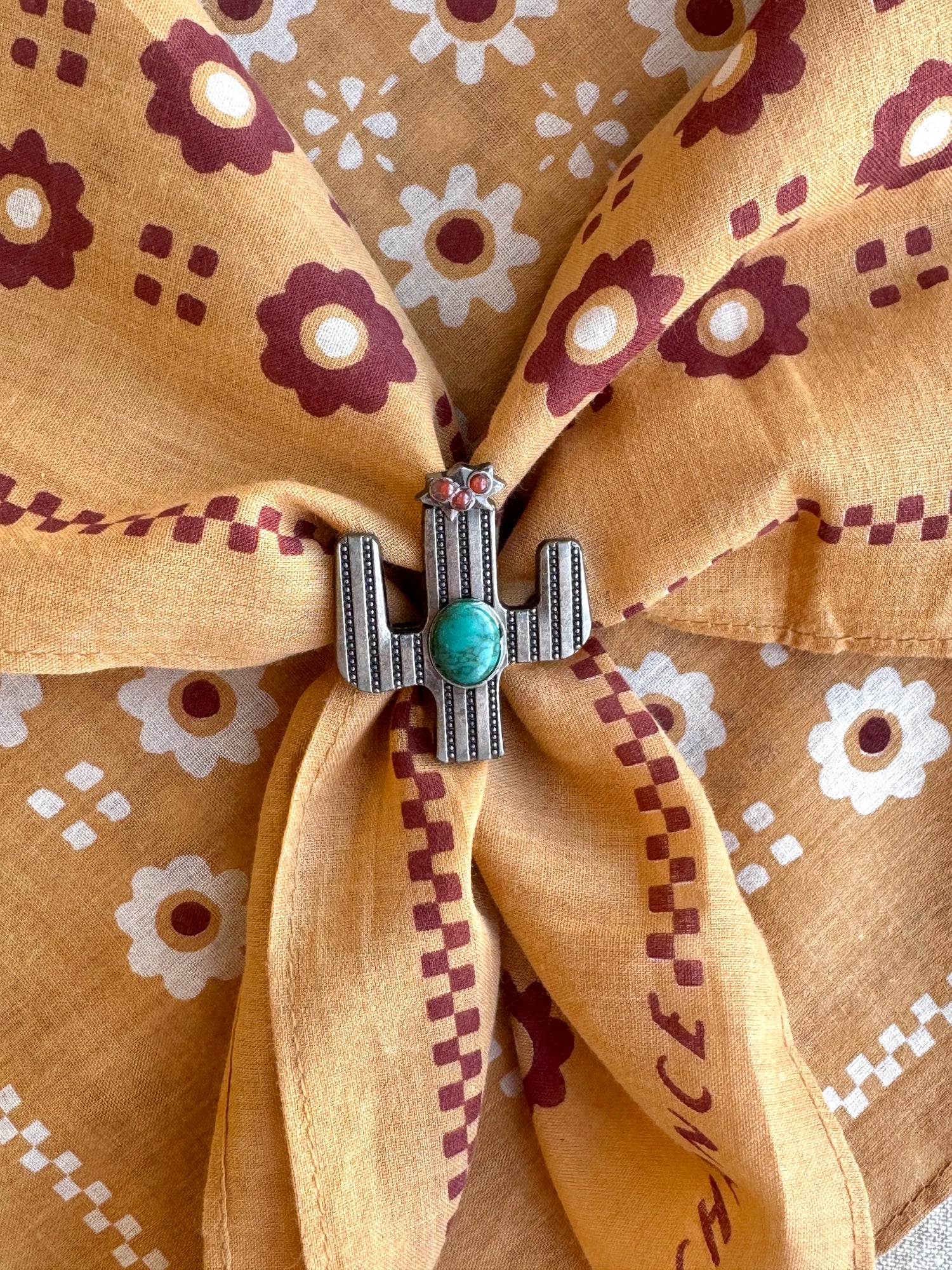 Saguaro Scarf Slide