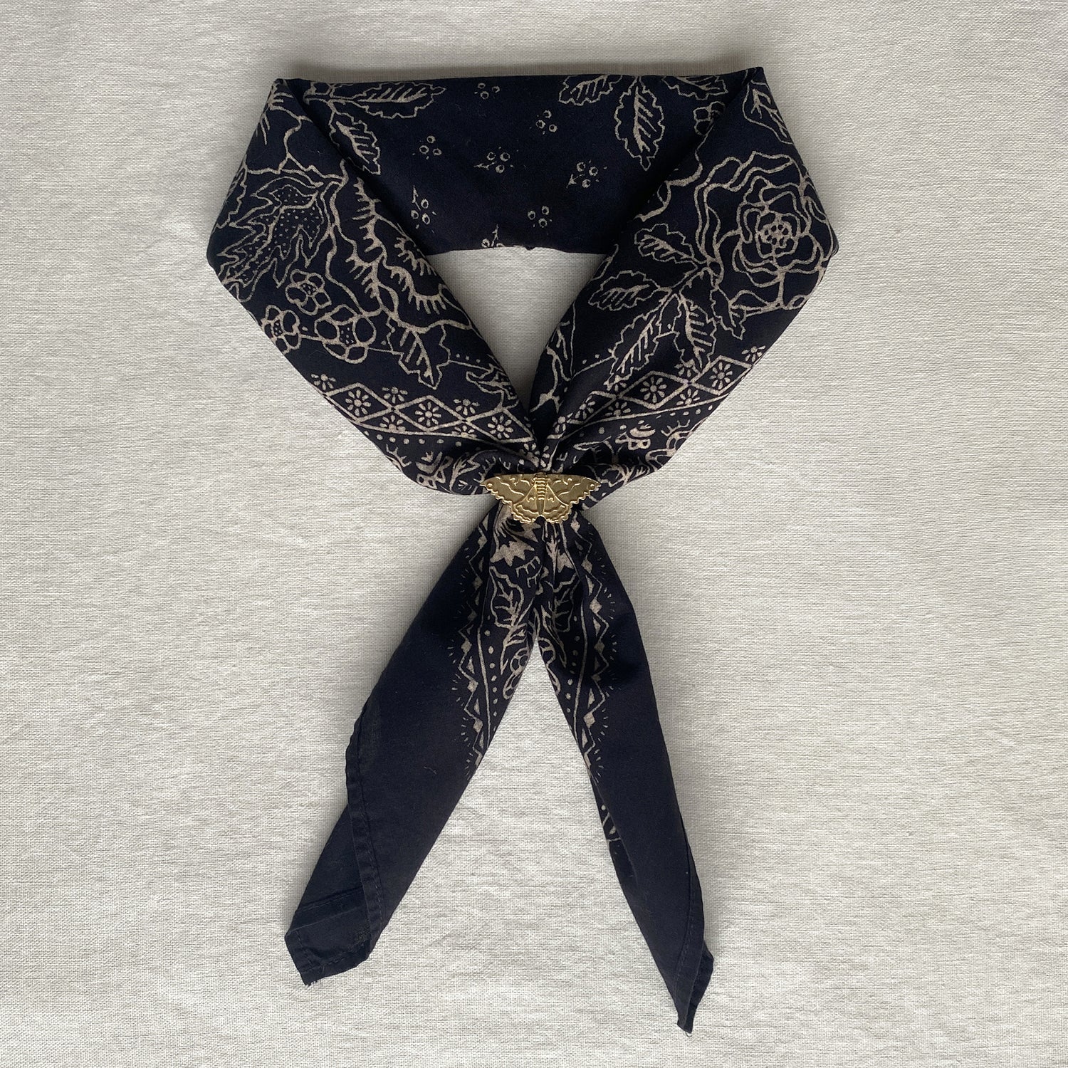 Moth Bandana Slide | Brass