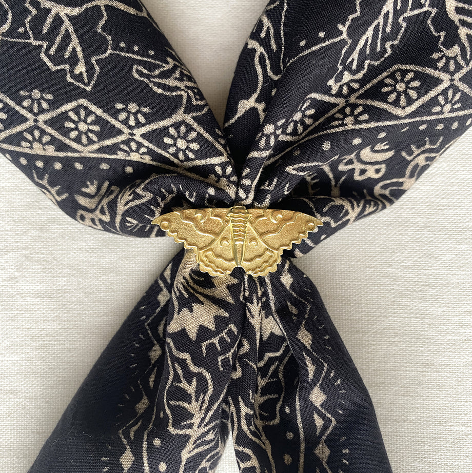 小物 AT LAST BANDANA Moth Bandana Slide | Brass – lastchancetextiles